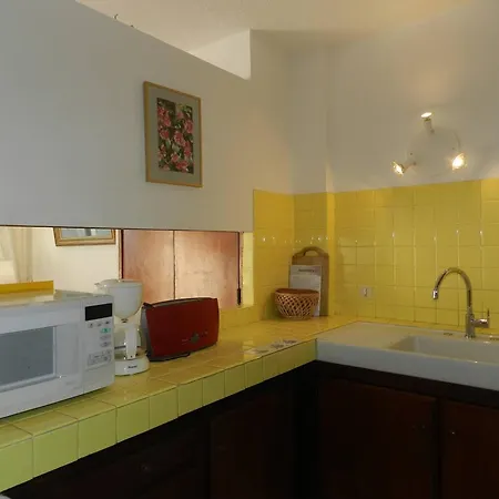 Apartment 3p6 Avec Terr. Vue Et Garage - Fr-1-251-779