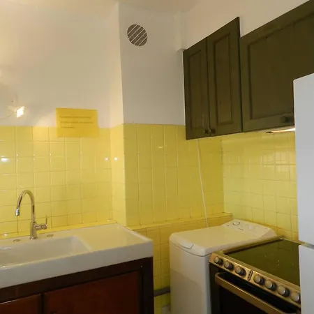 Apartment 3p6 Avec Terr. Vue Et Garage - Fr-1-251-779